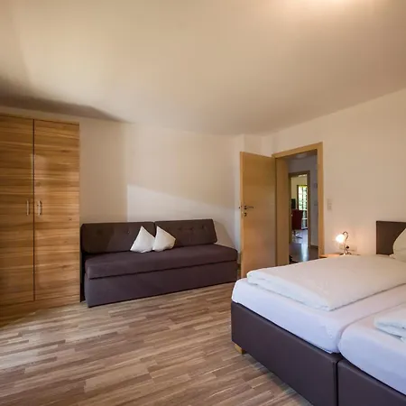 Tiroler Haus Apartament *